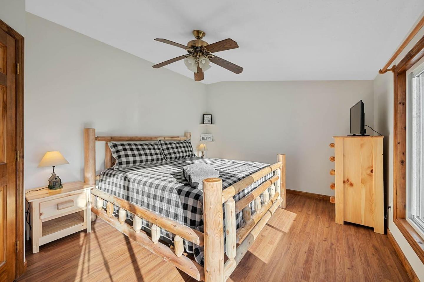 Dog Friendly! Views! Hot Tub! Close To Pf! Gsmnp Sevierville Buitenkant foto