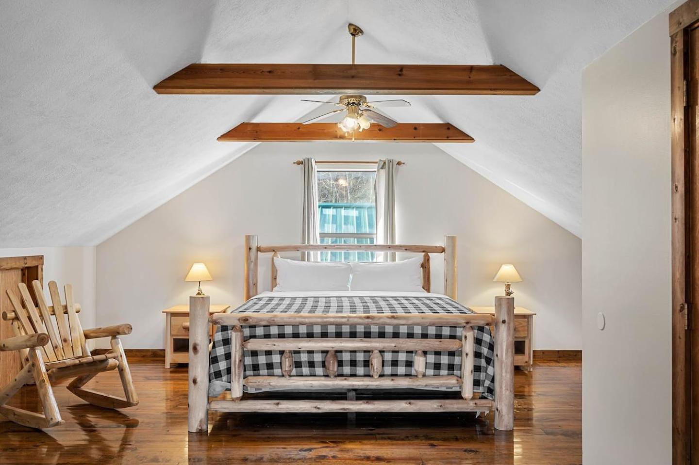 Dog Friendly! Views! Hot Tub! Close To Pf! Gsmnp Sevierville Buitenkant foto