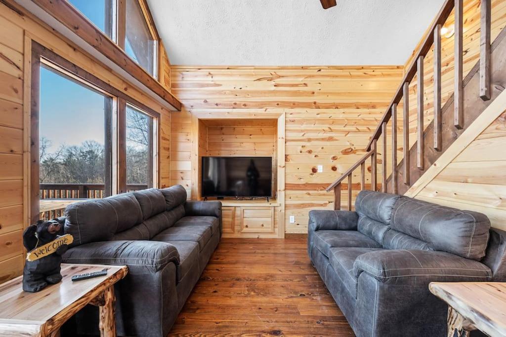 Dog Friendly! Views! Hot Tub! Close To Pf! Gsmnp Sevierville Buitenkant foto