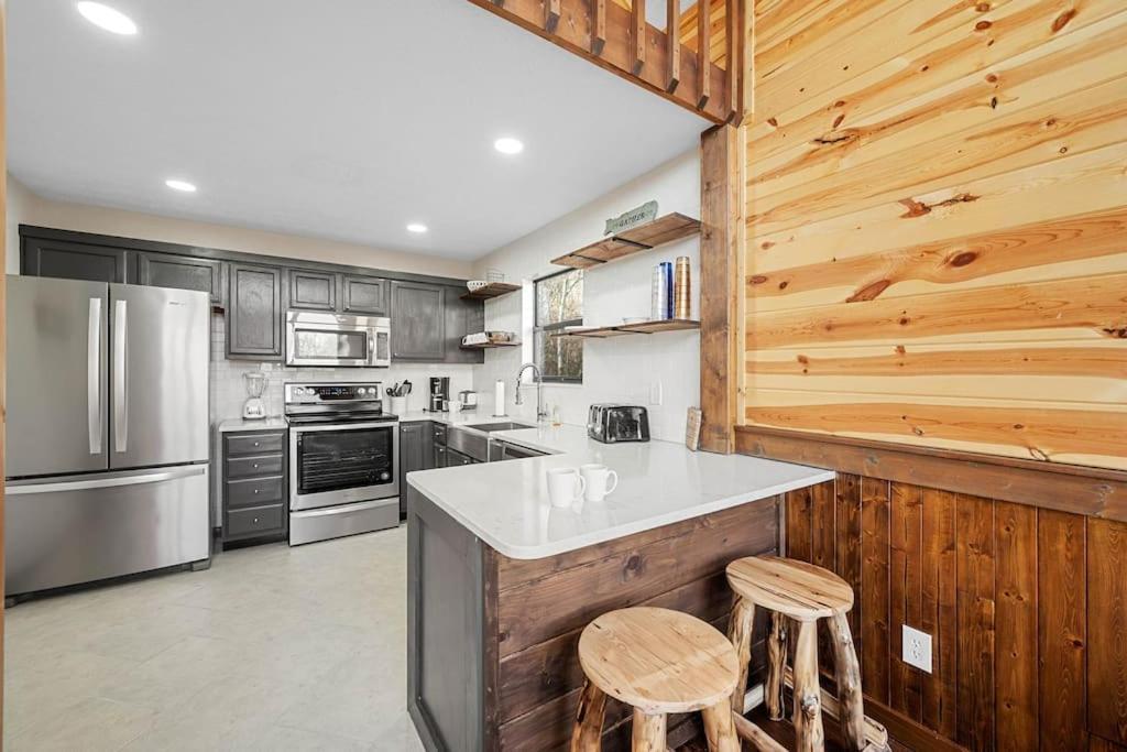 Dog Friendly! Views! Hot Tub! Close To Pf! Gsmnp Sevierville Buitenkant foto
